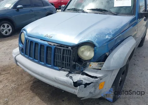 2005 Jeep Liberty Sport из США, поврежденный, VIN 1J4GL48K45W695228